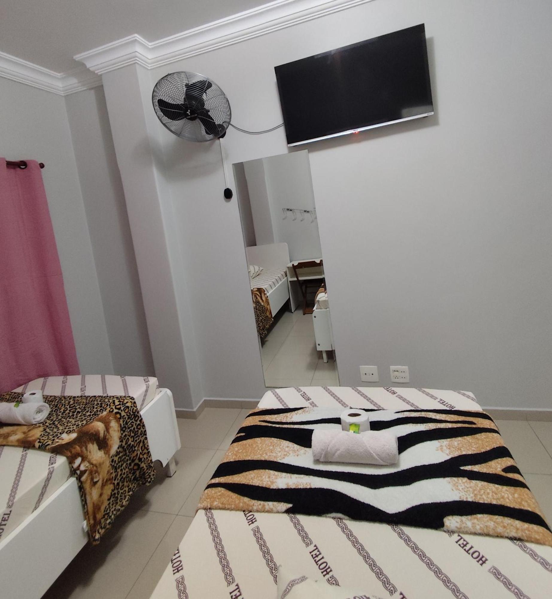 Hotel Amanhecer N903- Feirinha Da Madrugada-Bras Sao Paulo Dış mekan fotoğraf
